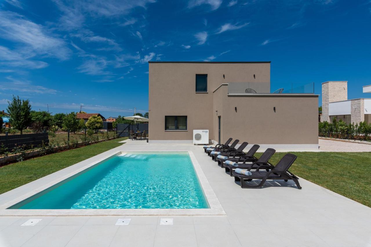 Villa Dafna Poreč Exterior foto